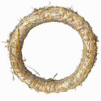 Straw garland, diameter 30cm.